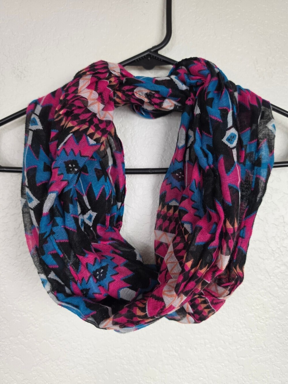 Infinity Scarf with Geometric Aztec Pattern - Picture 1 of 3